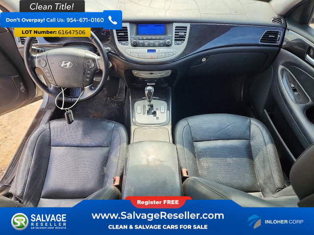 Used 2013 Hyundai Genesis 3.8 RWD image 11
