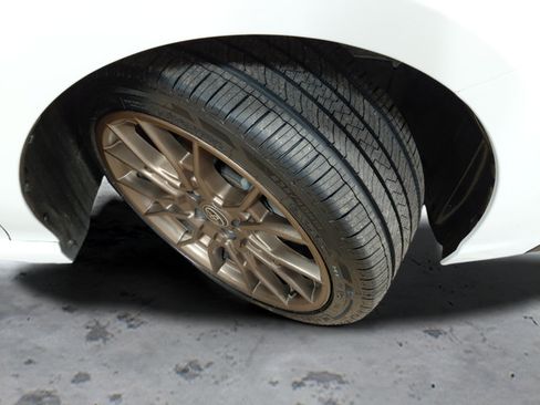 Used 2023 Toyota Camry SE FWD image 10