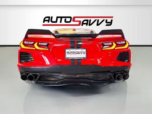 Used 2021 Chevrolet Corvette Stingray Premium Cpe w/ Z51 Performance Package RWD image 6