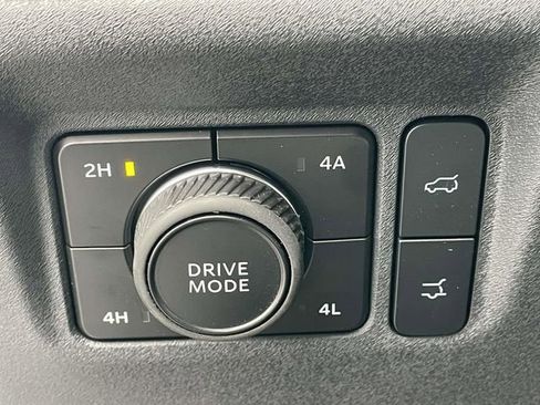 New 2026 Ford Expedition Max Platinum image 16