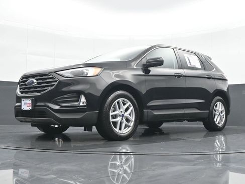 Used 2022 Ford Edge SEL w/ Convenience Package image 17