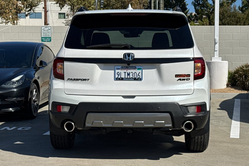 Certified 2024 Honda Passport TrailSport image 11