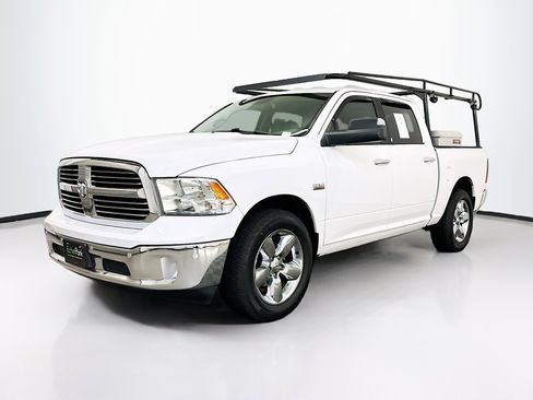 Used 2018 RAM 1500 Big Horn image 3