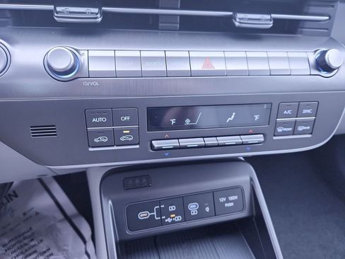 New 2026 Hyundai Kona Limited FWD image 16