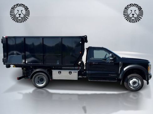 New 2026 Ford F550 4x4 Regular Cab Super Duty image 5