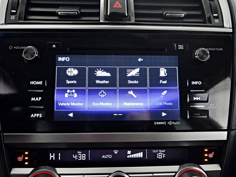 Used 2017 Subaru Outback 3.6R Touring image 11