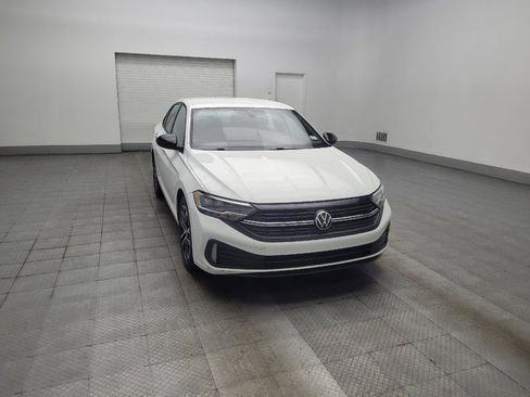 Used 2024 Volkswagen Jetta Sport FWD image 13