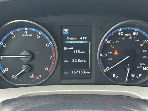 Used 2017 Toyota RAV4 LE image 20