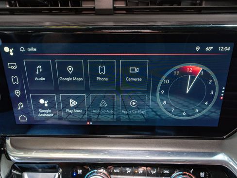 Used 2024 GMC Sierra 2500 Denali Ultimate w/ Snow Plow Prep/Camper Package image 24