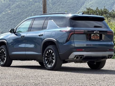 New 2026 Chevrolet Traverse Z71 w/ Enhanced Driving Package AWD/4WD image 6