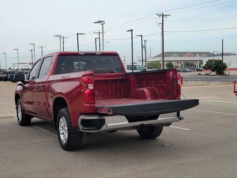 Used 2021 Chevrolet Silverado 1500 LT AWD/4WD image 23