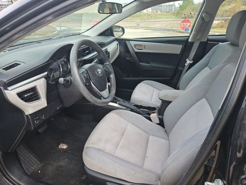 Used 2014 Toyota Corolla L image 22