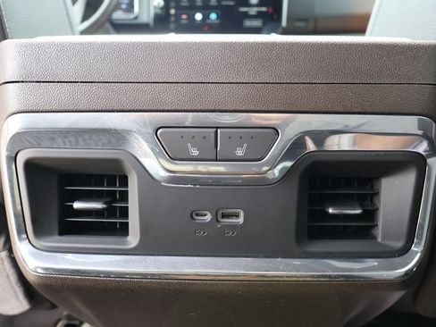 Used 2023 GMC Sierra 1500 Denali w/ Denali Reserve Package AWD/4WD image 30