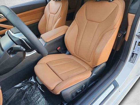 Used 2026 BMW 430i Coupe w/ Parking Assistance Package RWD image 16