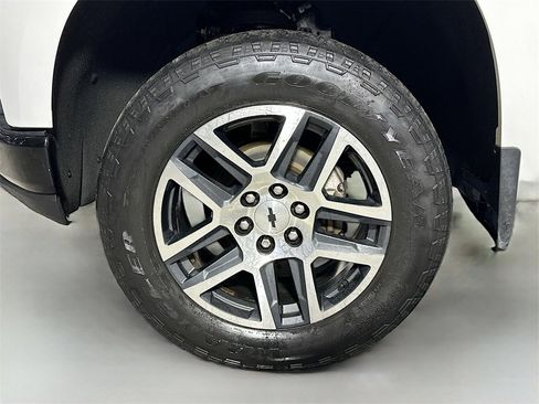 Used 2019 Chevrolet Silverado 1500 LT Trail Boss image 35