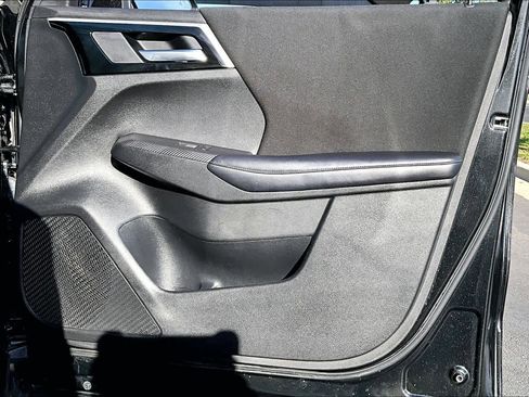 Used 2023 Mitsubishi Outlander ES image 22