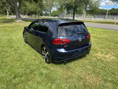 Used 2016 Volkswagen GTI SE FWD image 14
