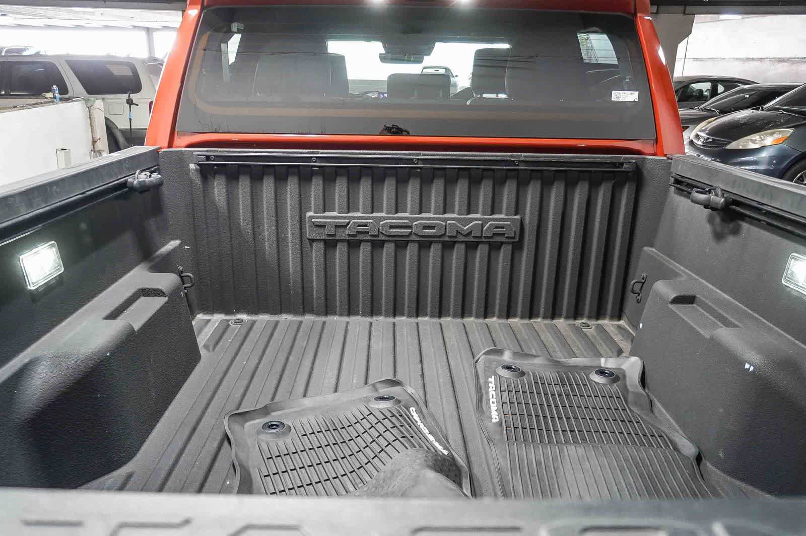Certified 2025 Toyota Tacoma TRD Sport AWD/4WD image 27