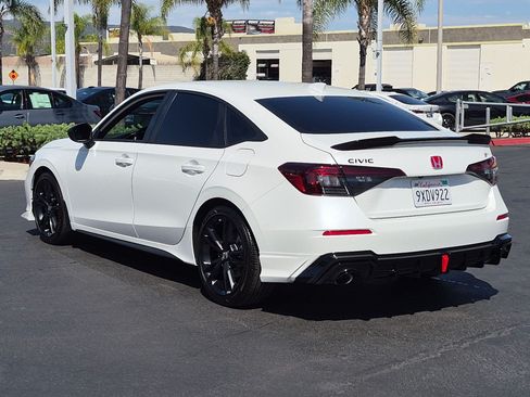 Used 2026 Honda Civic Si image 8