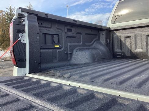 New 2026 Ford Ranger Lariat w/ Black Appearance Package image 14