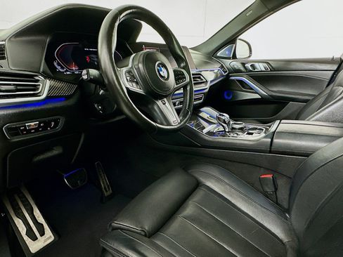 Used 2022 BMW X6 M50i AWD/4WD image 7