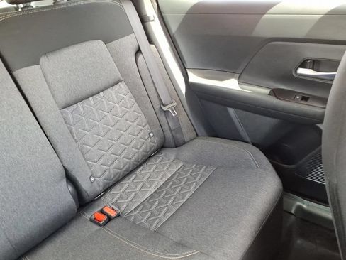 Used 2026 Nissan Kicks SV FWD image 19