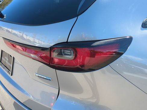 Certified 2024 MAZDA CX-90 Plug-In Hybrid w/ Preferred image 11