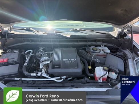 Used 2022 Chevrolet Silverado 1500 LT AWD/4WD image 22
