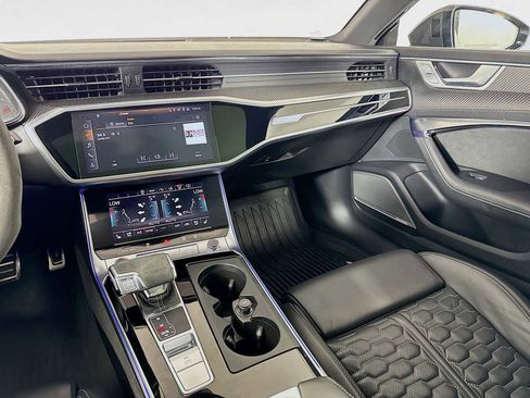 Used 2022 Audi RS 7 4.0T w/ Carbon Optic Package image 24