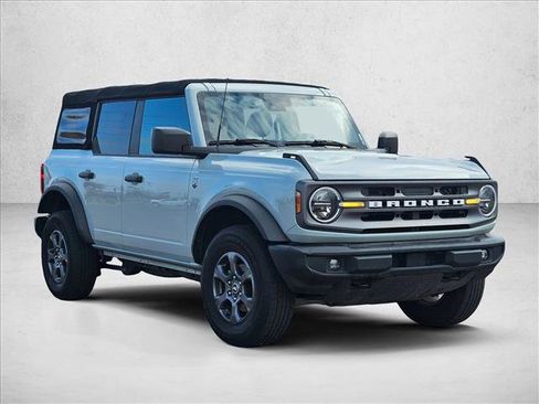 Used 2022 Ford Bronco Big Bend image 3