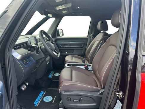 New 2025 Volkswagen ID. Buzz Pro S image 4