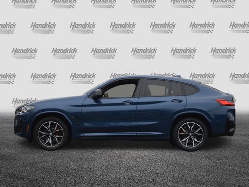 Certified 2025 BMW X4 M40i w/ Premium Package image 8