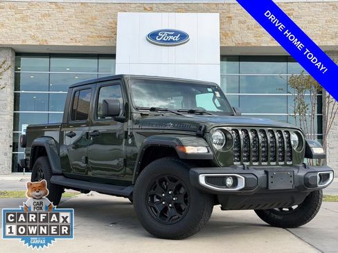 Used 2021 Jeep Gladiator Sport AWD/4WD image 1