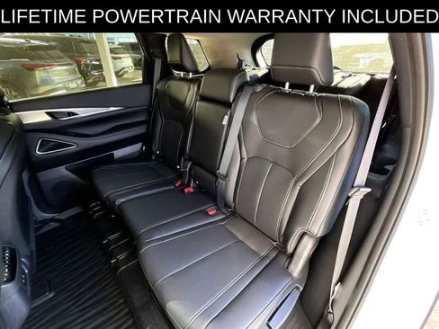 Certified 2025 INFINITI QX60 Luxe w/ Black Edition image 8