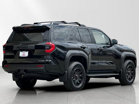 New 2026 Toyota 4Runner TRD Off-Road AWD/4WD image 3