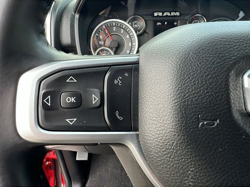 Used 2024 RAM 2500 Big Horn w/ Bed Utility Group image 28