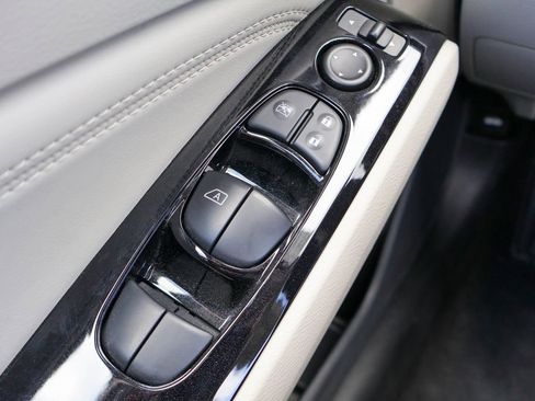 Used 2023 Nissan Altima 2.5 SL image 17