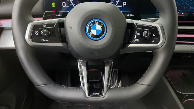 Used 2026 BMW i5 eDrive40 RWD image 62