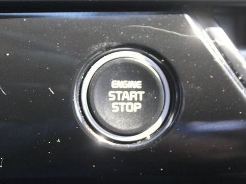 Used 2024 Kia Seltos S FWD image 31