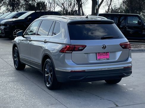 Used 2024 Volkswagen Tiguan SE image 4