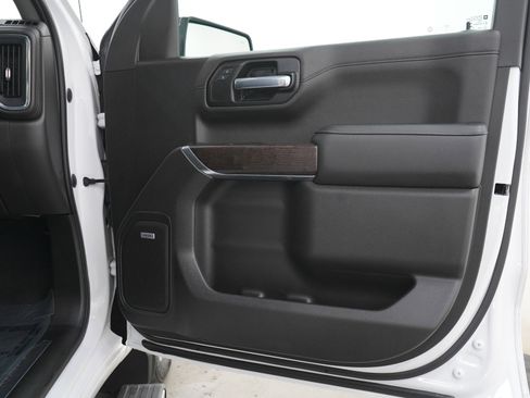 Used 2022 GMC Sierra 1500 Denali w/ Denali Reserve Package AWD/4WD image 9