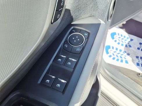 Certified 2025 Ford Expedition Active AWD/4WD image 22