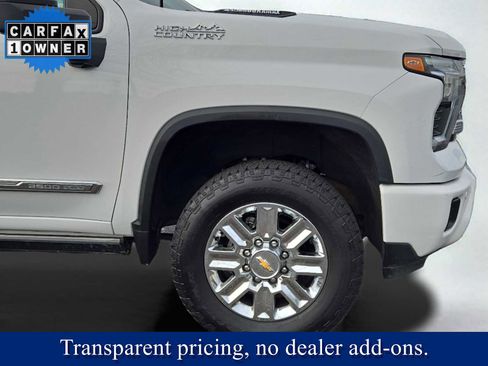 Used 2024 Chevrolet Silverado 2500 High Country w/ High Country Premium Package image 11