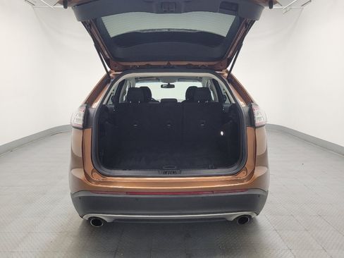 Used 2017 Ford Edge SEL image 29