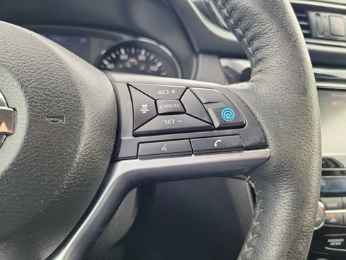 Certified 2019 Nissan Rogue SL w/ Premium Package FWD image 24