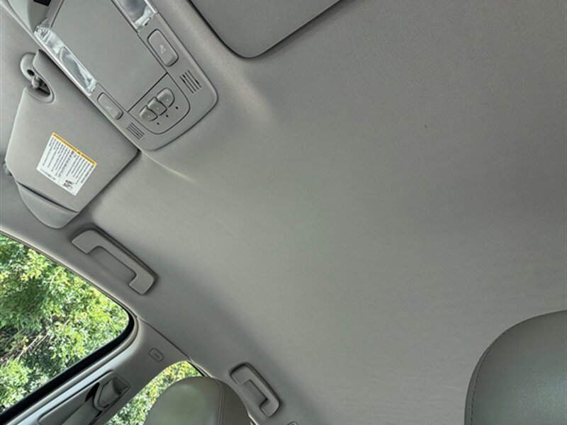 Used 2009 Buick Lucerne CXL FWD image 20