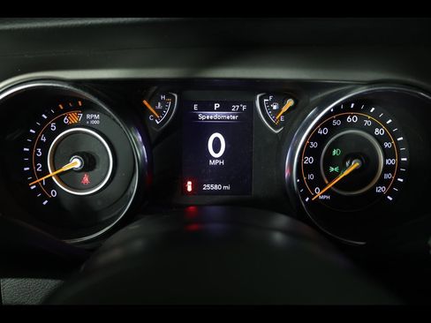 Used 2021 Jeep Wrangler Sport S image 21