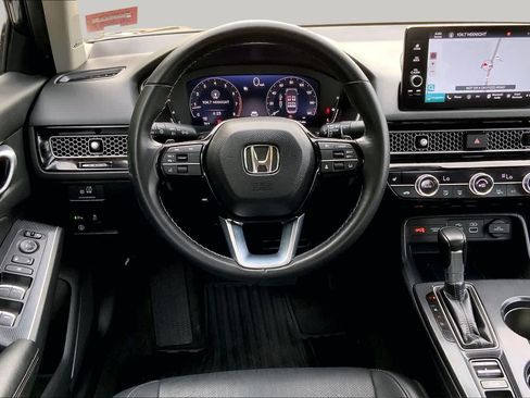 Used 2024 Honda Civic Touring image 6
