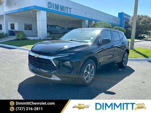 Used 2023 Chevrolet Blazer LT image 1
