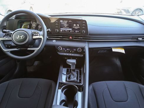 New 2026 Hyundai Elantra Blue image 14